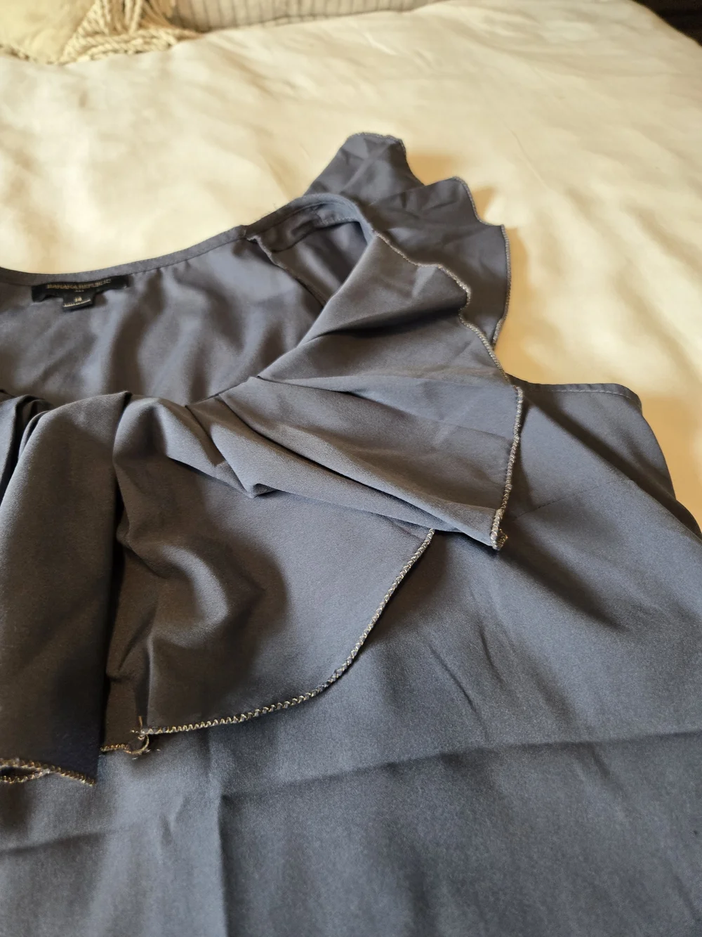 Banana Republic Ruffle Sleeve Shell In Gray - Picture 7 of 9